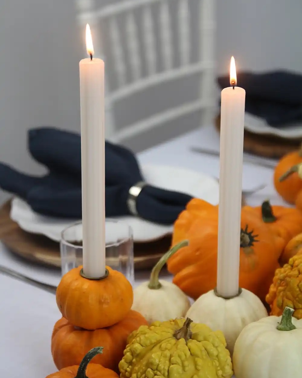 Grooved stick candles in a set of 4 | eucalyptus Grooved stick candles in a set of 4 | eucalyptus