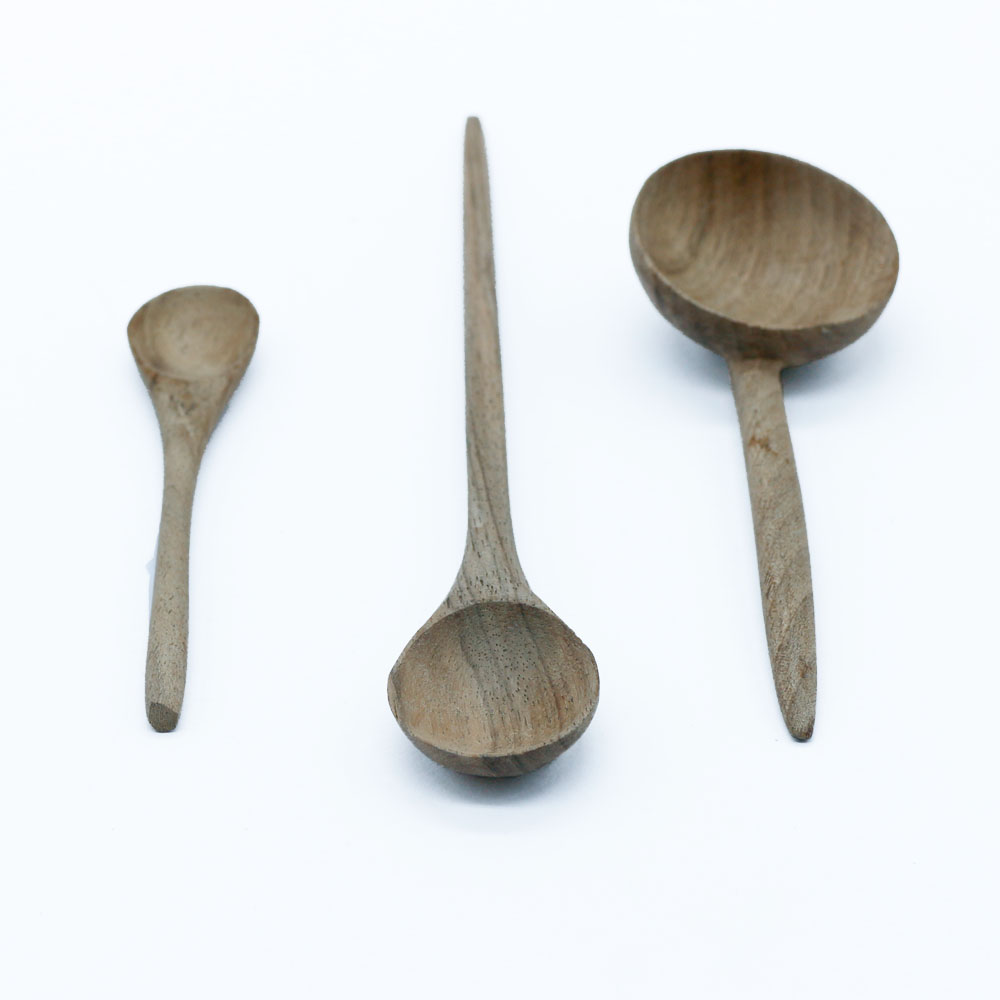 Handmade Spoons made of Walnut Wood - Set of 3
