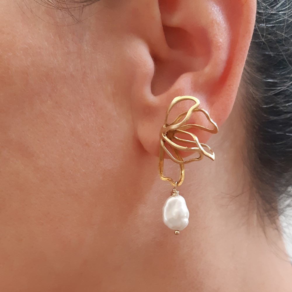 Maison Sabben earrings MAGNOLIA PEARL