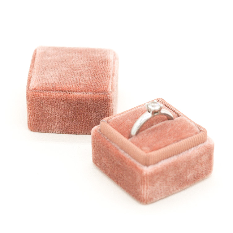 Ringbox aus Samt - Dusty Cedar